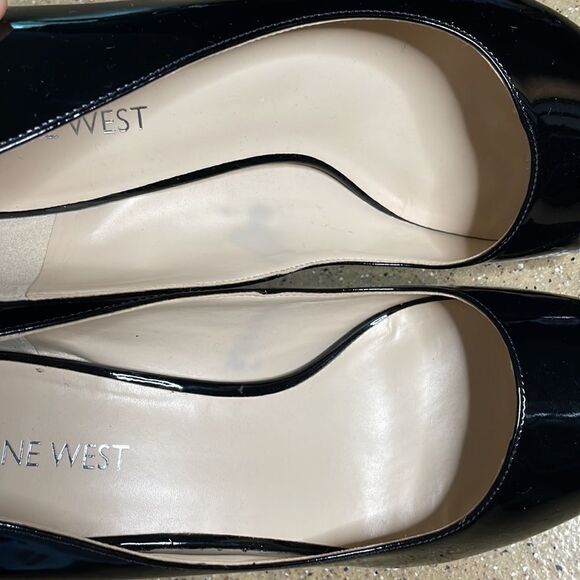 Nine West "Gilded" Black Patent Faux Leather Open Toe Platform Heels sz 8 - Picture 10 of 16